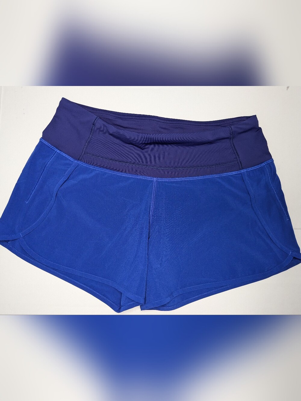 Lululemon Run Times II 4" short Two tone blue #108